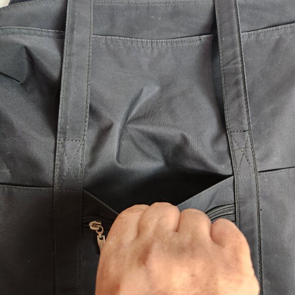 Baggallini Black Expandable Overnight Tote Bag Travel Bag Packable Zipper Pocket - Picture 15 of 16